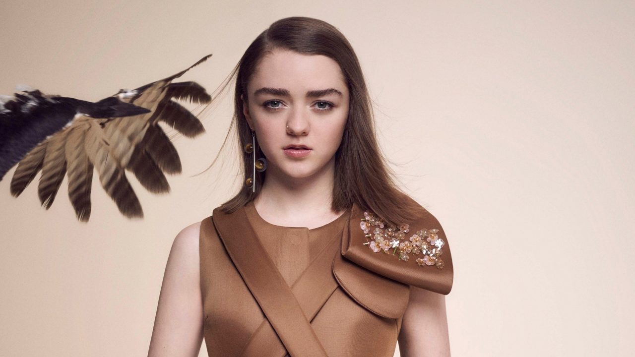 Maisie Williams 8