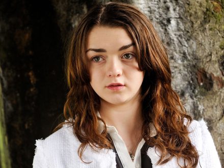 Maisie Williams Free Wallpapers