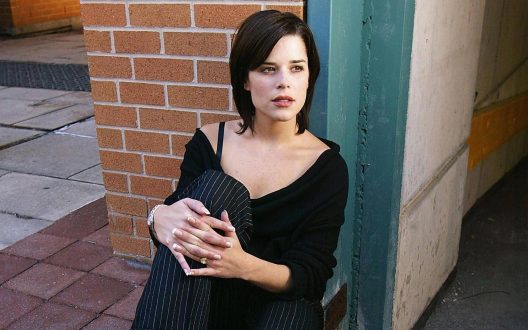 Neve Campbell Photo Gallery