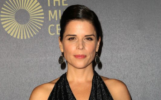 Neve Campbell Photos