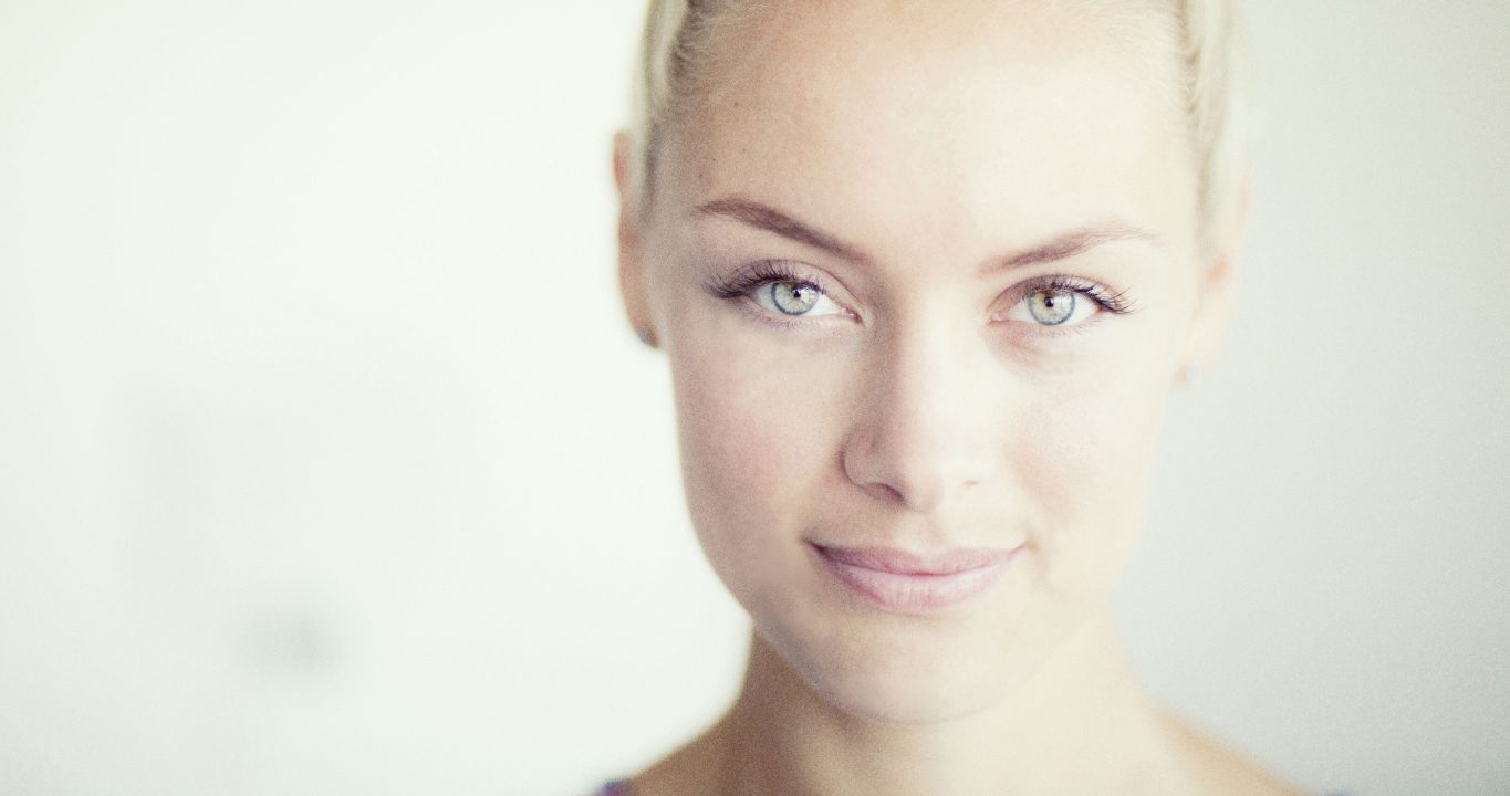 Rachel Skarsten 4K