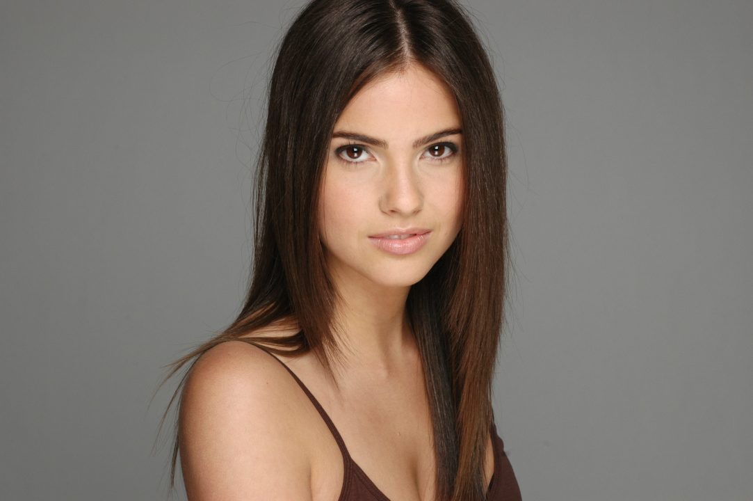 Shelley Hennig