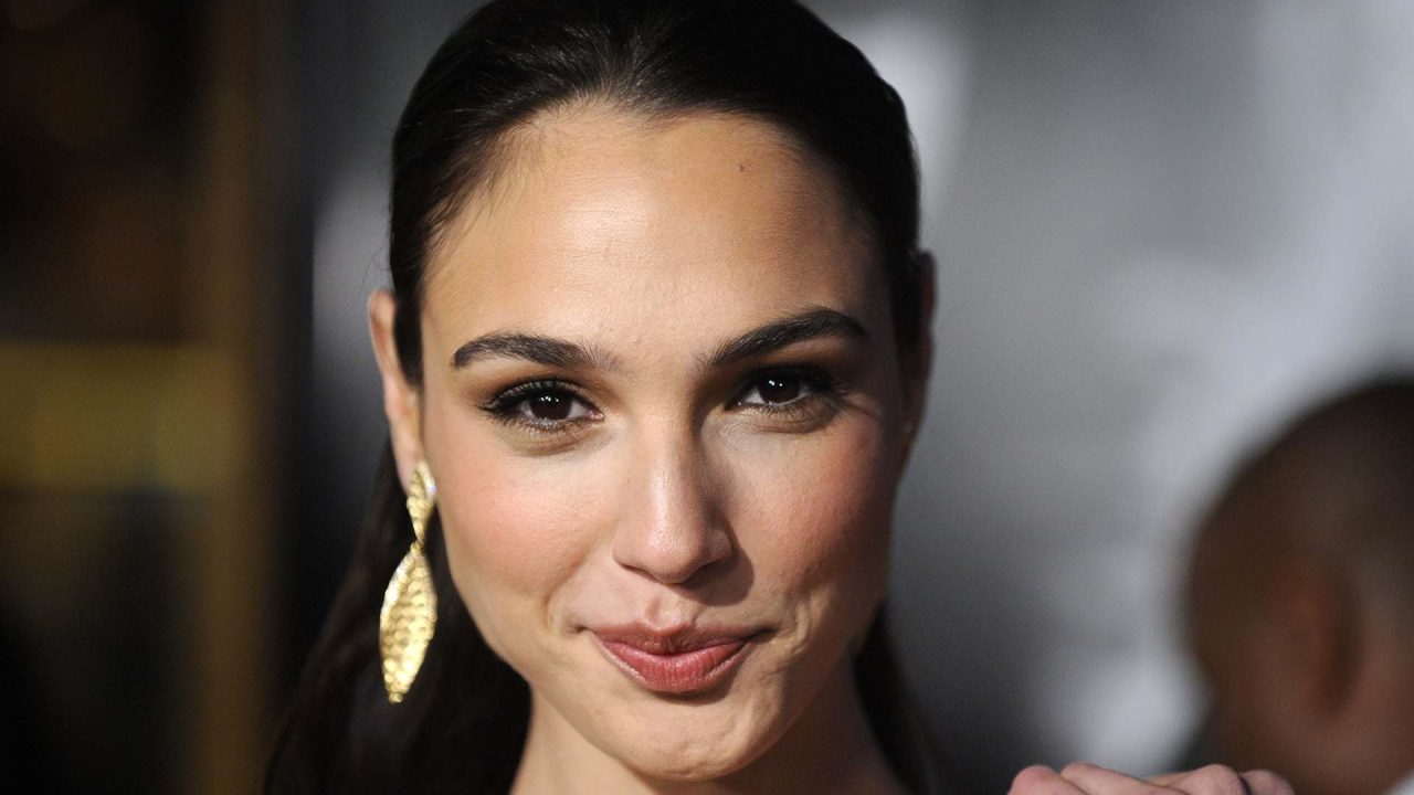 Gal Gadot Face