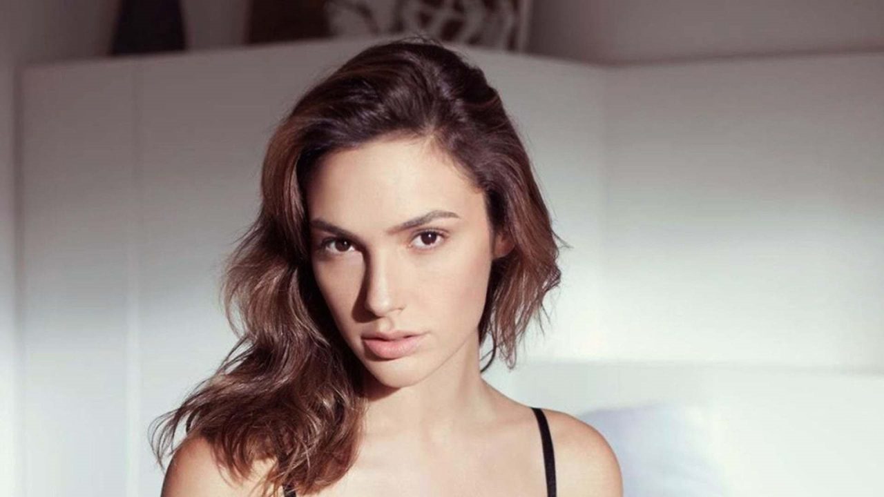 Gal Gadot Wallpapers