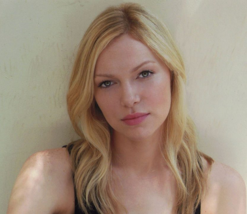 Laura Prepon Photos