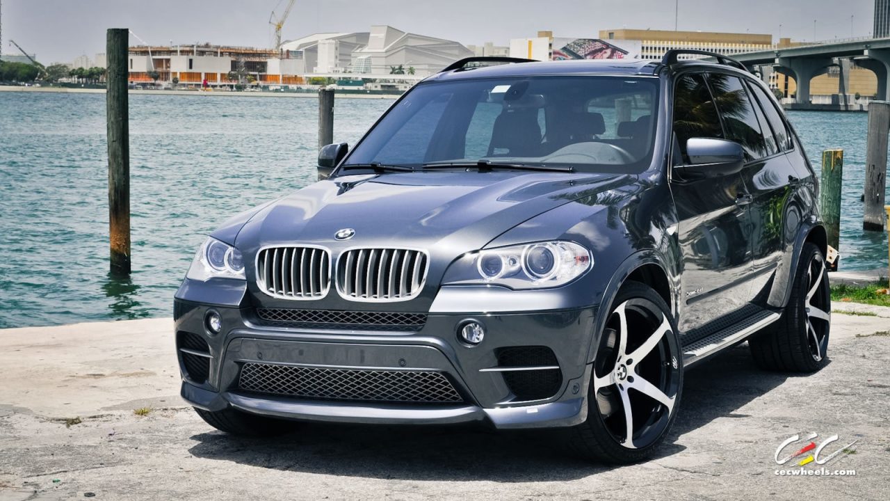 BMW X5 Tuning Wallpapers 2
