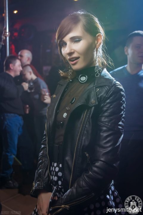 Jeny Smith Photos