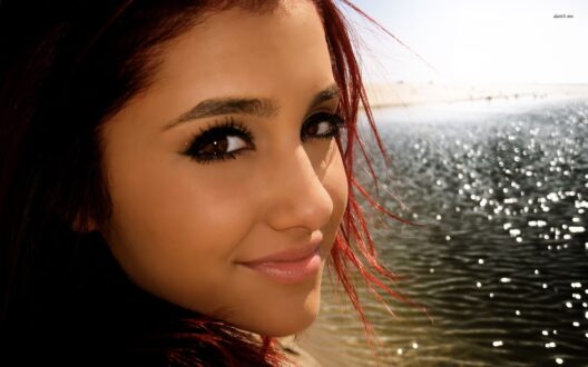 Ariana Grande Wallpapers 6