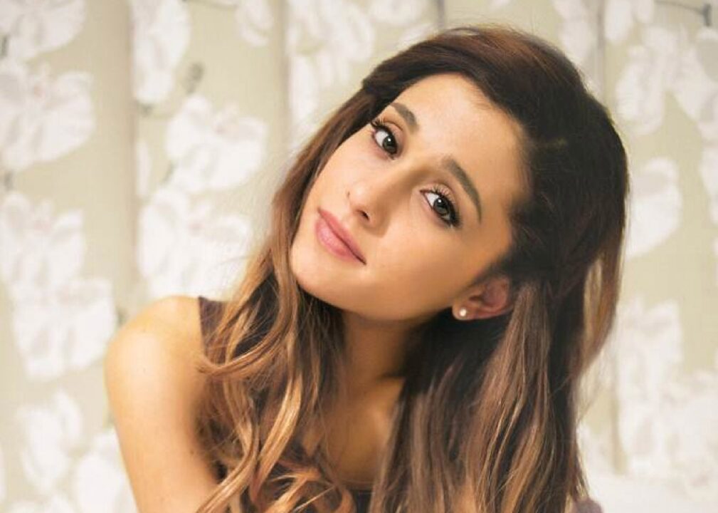 Ariana Grande Windows Wallpapers