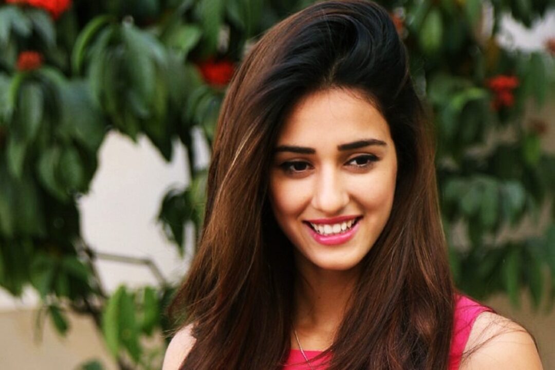 Disha Patani Photos