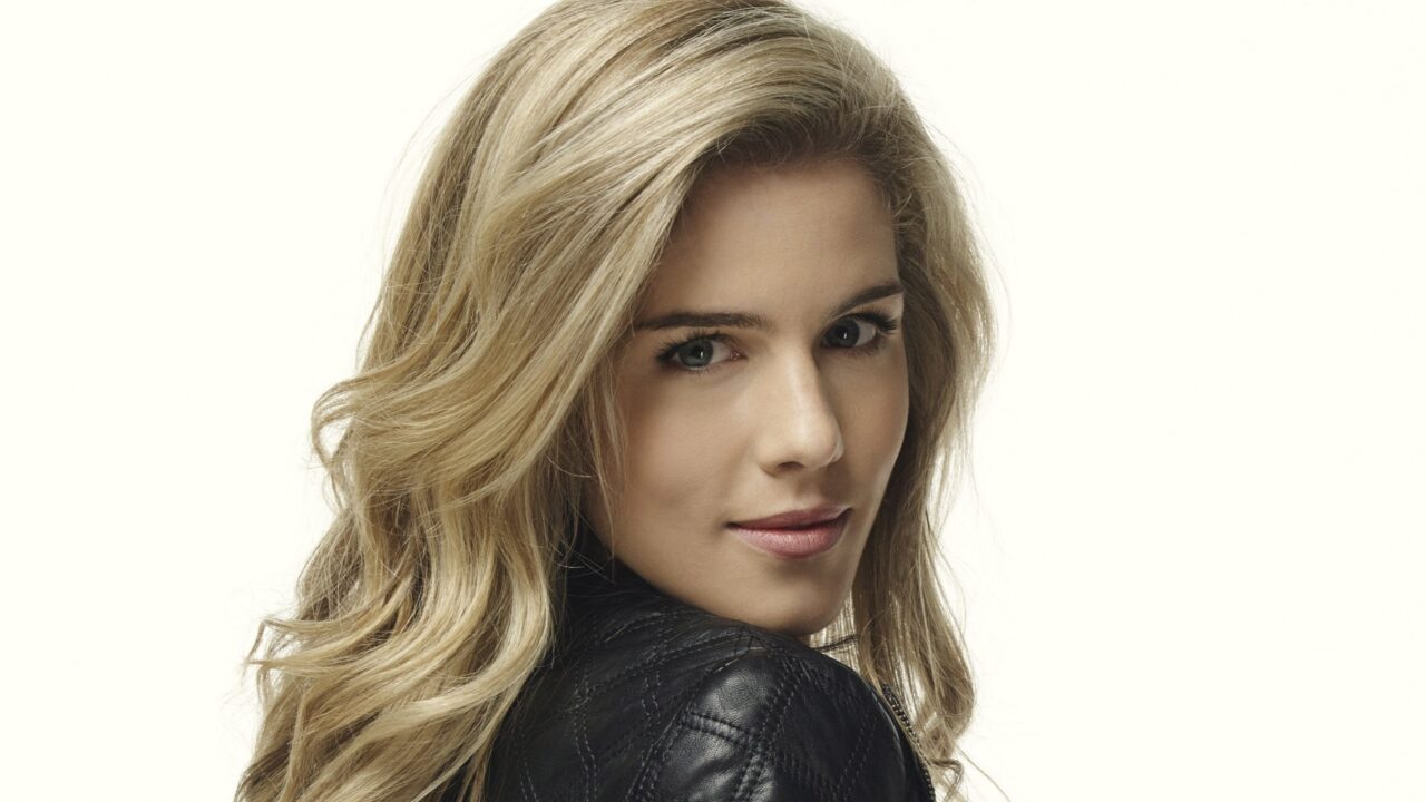 Emily Bett Rickards Computer Wallpapers