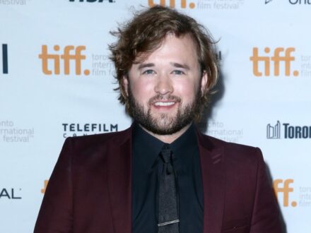 Haley Joel Osment High Definition Wallpapers