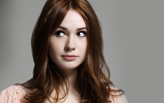 Karen Gillan Background images