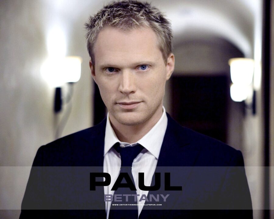 Paul Bettany Photo Gallery