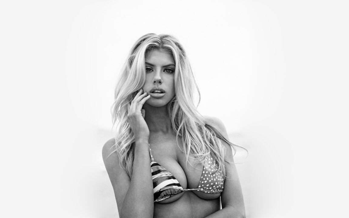 Charlotte McKinney Wallpapers 6