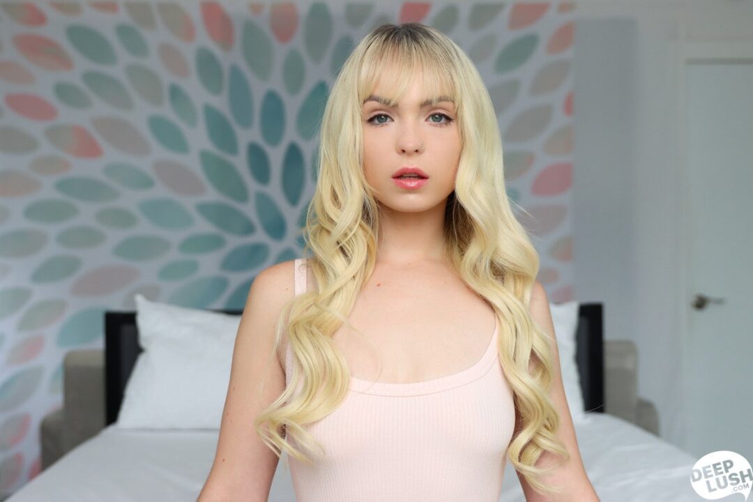 Lilly Bell Wallpapers
