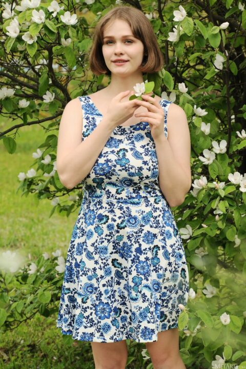 Aurelia Lu Photos