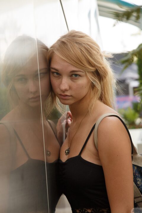 Lily Ivy 3