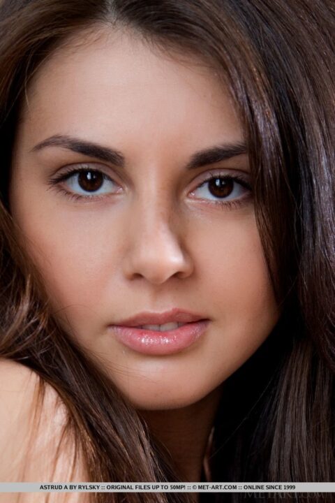 Michelle Alannis Photo Gallery
