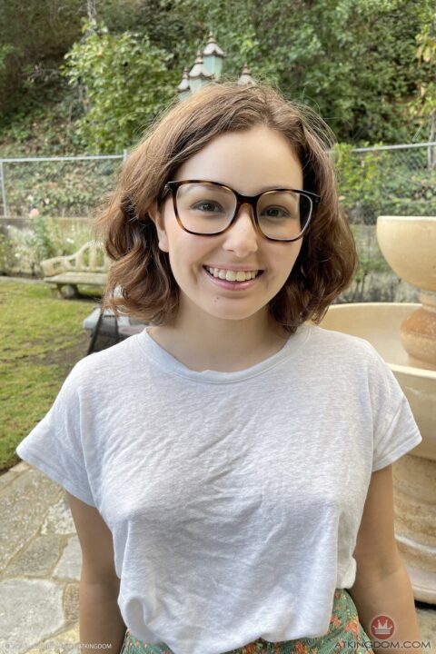 Leana Lovings Pics