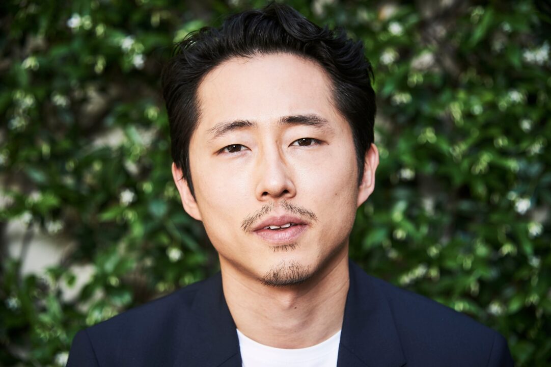 Steven Yeun Background images