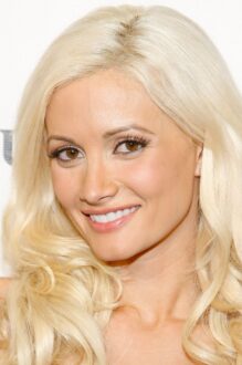 Holly Madison Face