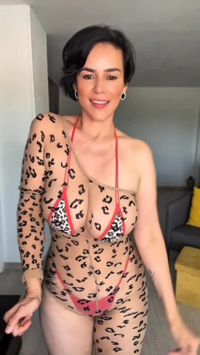 Nanda Reyes images