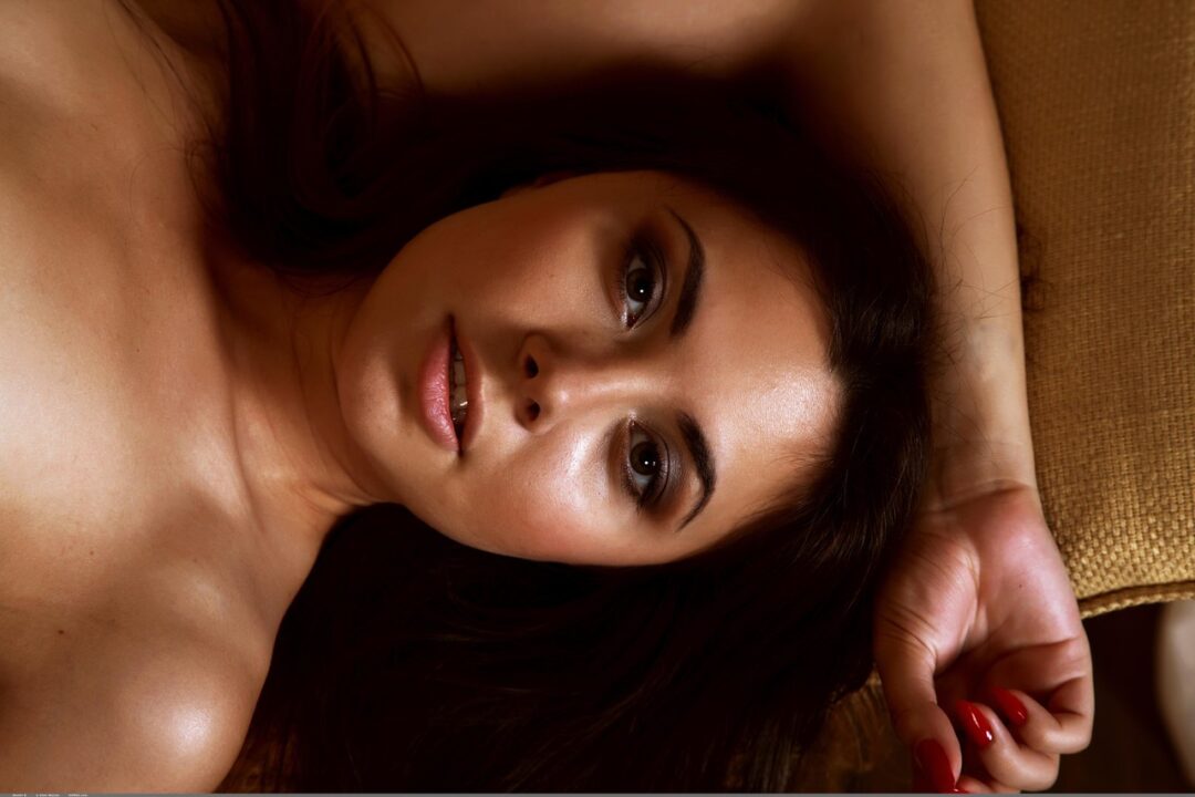Naomi G Wallpapers