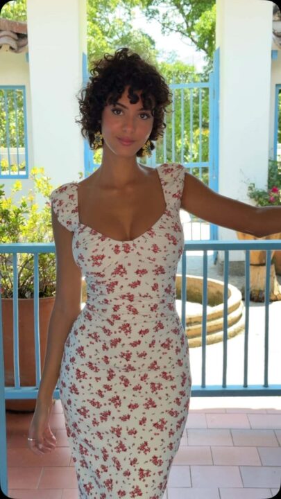 Rita Faez Pictures