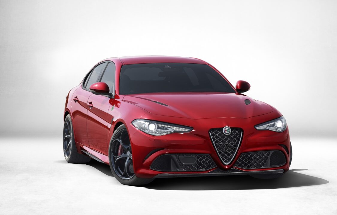 Alfa Romeo Giulia Desktop Wallpapers