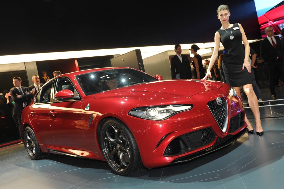 Alfa Romeo Giulia Wallpapers