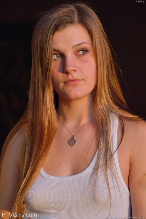 Aubrey Snow Photos