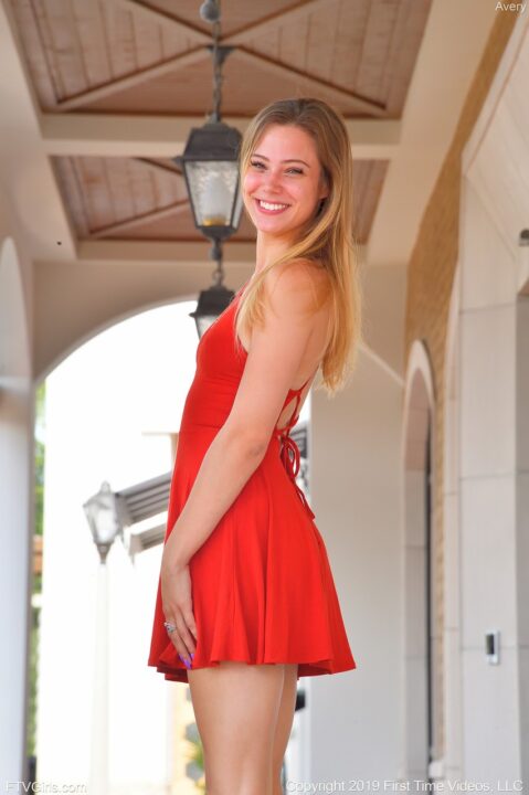 Avery Cristy Cute