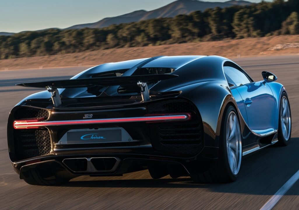 Bugatti Chiron 2