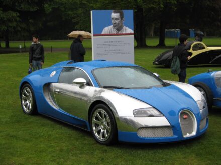 Bugatti Veyron Pics