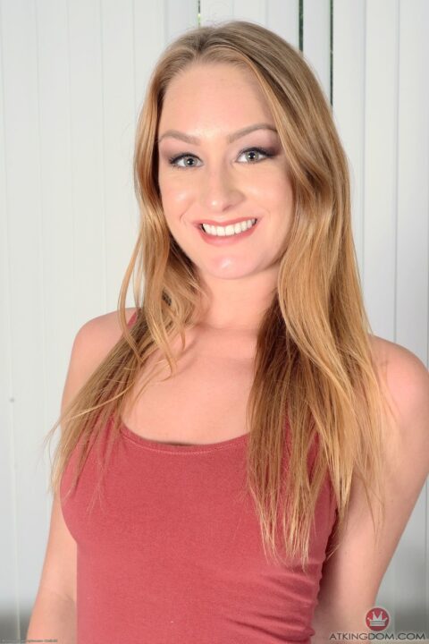 Daisy Stone Photo Gallery