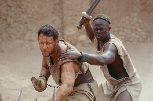 Djimon Hounsou and Russell Crowe