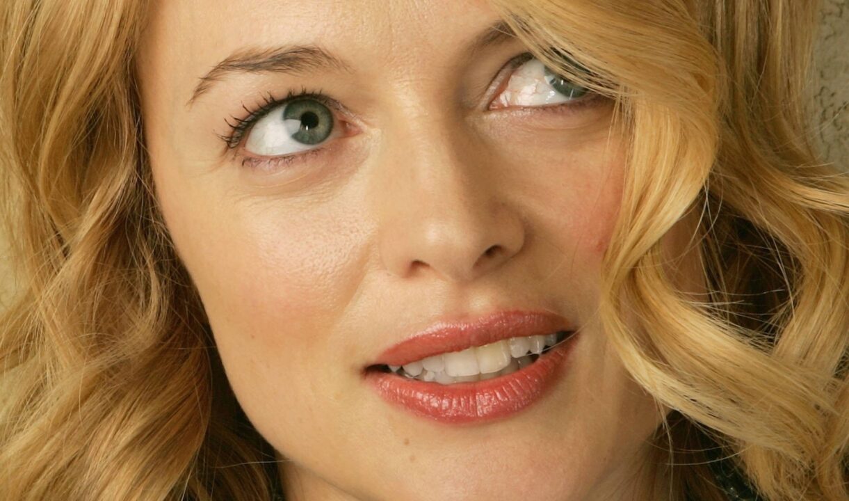 Heather Graham Face