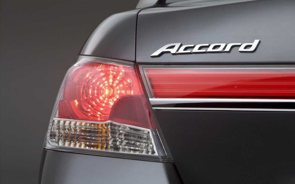 Honda Accord Pictures