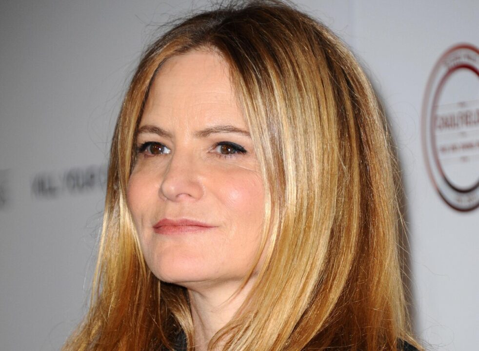 Jennifer Jason Leigh HD