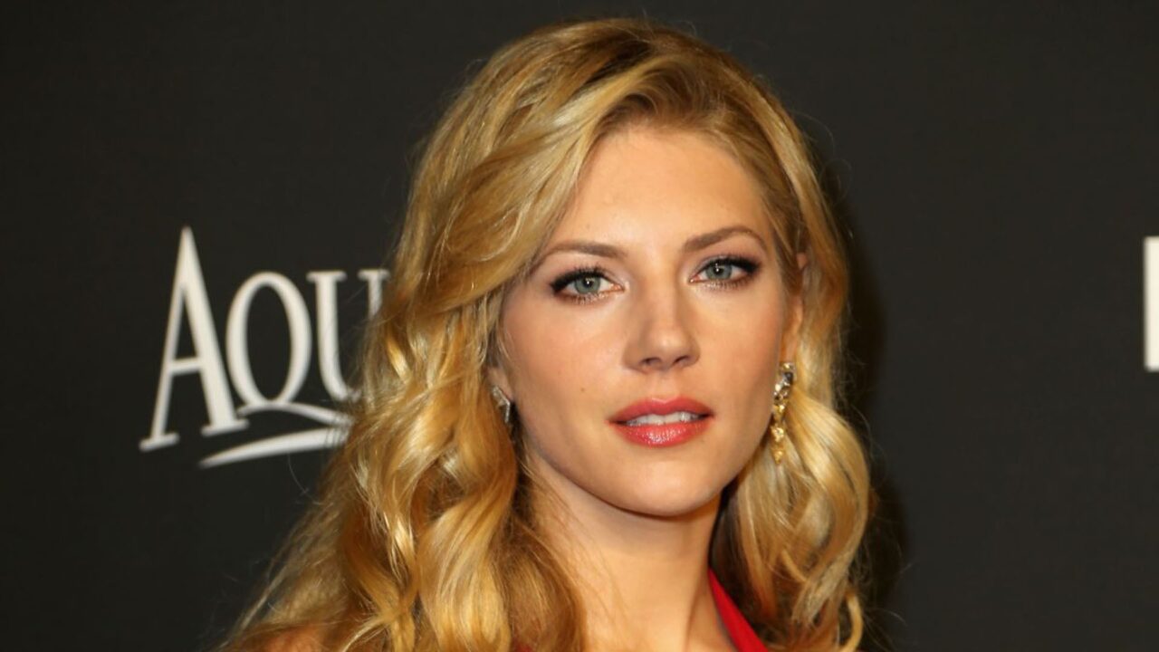 Katheryn Winnick Wallpapers 5