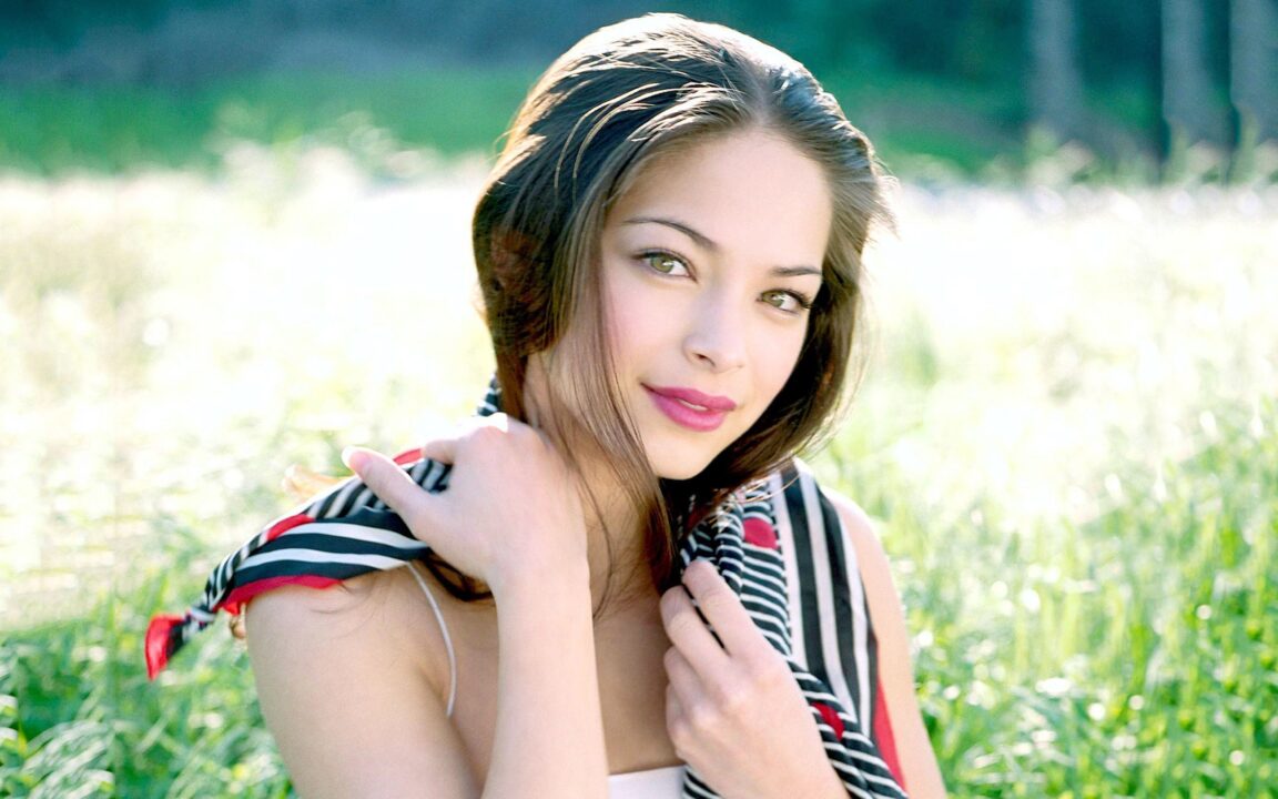 Kristin Kreuk Wallpapers 8