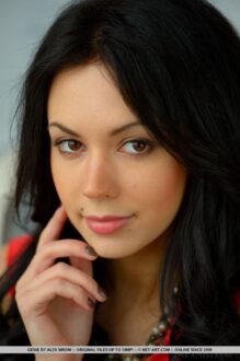 Sheri Vi Pictures