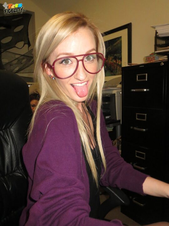 Skylar Green Cute