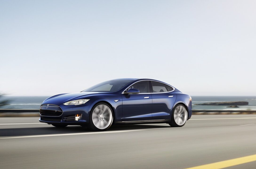Tesla Model S HD