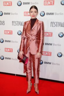 Anna Bederke Pictures