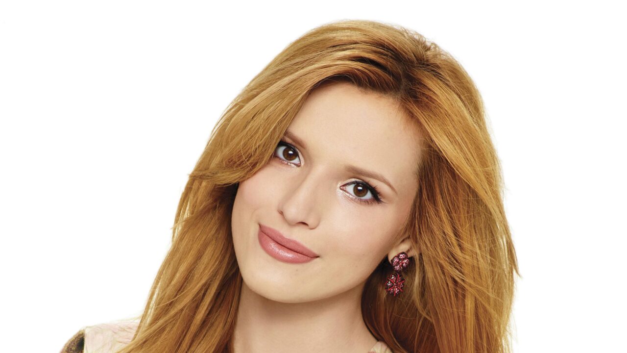 Bella Thorne PC Wallpapers