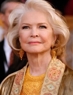 Ellen Burstyn Photos
