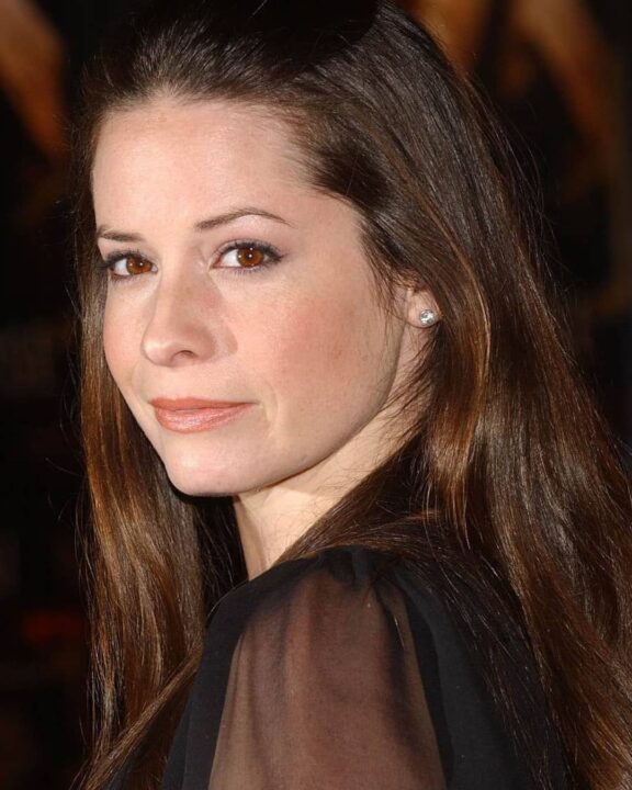 Holly Marie Combs Pics