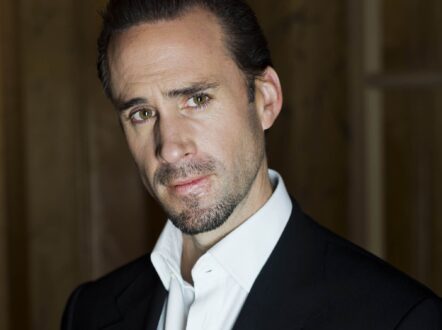 Joseph Fiennes Background images